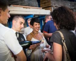 Des sourires et du champagne